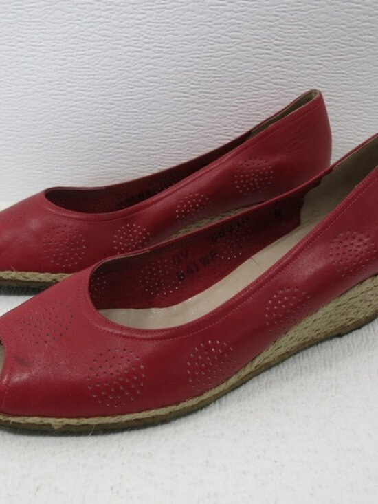 Salvatore Ferragamo Shoes - Salvatore Ferragamo Open Toe Leather Boutique Women's Casual Dress Footwear 9 N